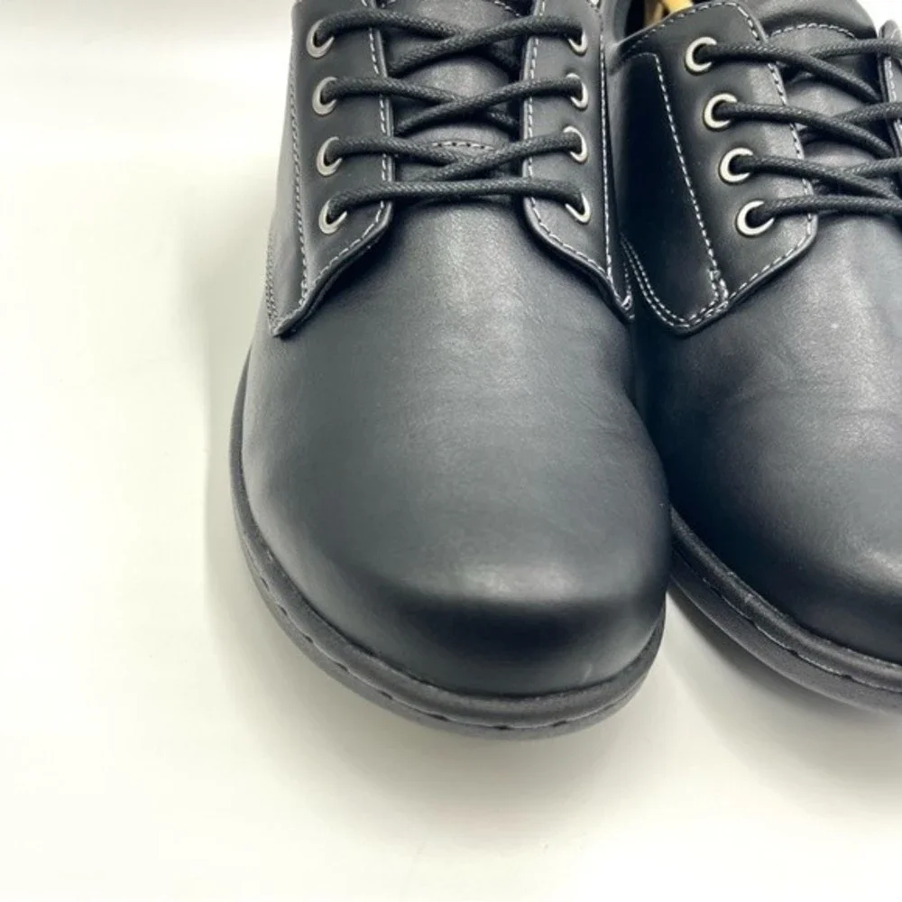 Eastland Womens Size 9.5 Black Faux Vegan Leather Lace Up Oxfords Loafers‎ Shoes